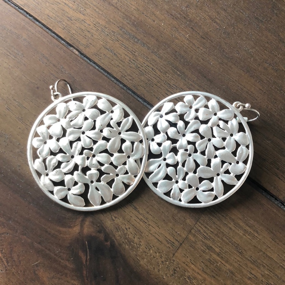 Lucky brand earrings